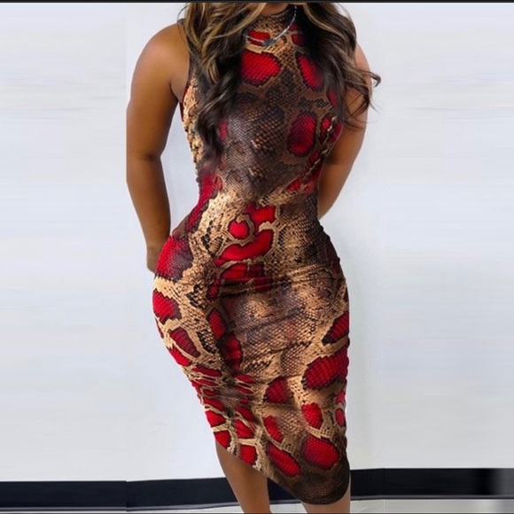 Sleeveless snake skin dress - Picture 2 of 5